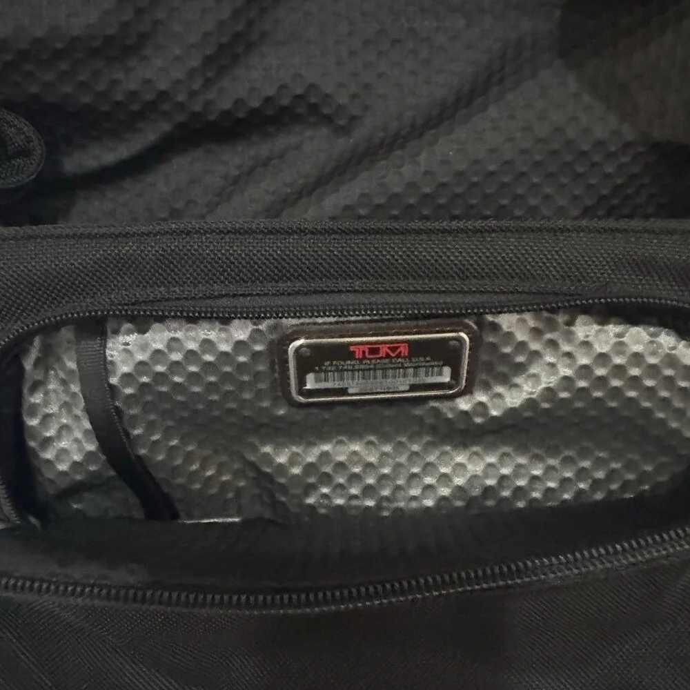 Tumi Crossbody Messenger Bag Small Black Brown Ballistic Nylon Travel (3785)